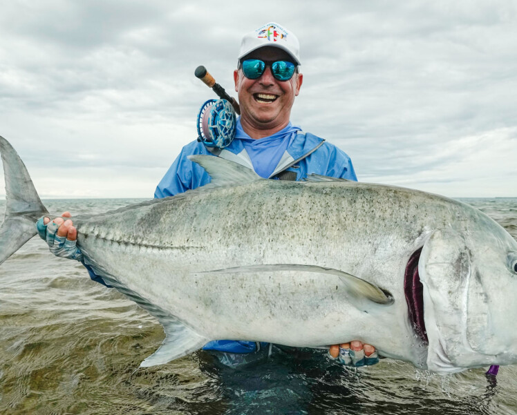 Seychelles Cosmoledo Atoll Giant trevallly fly fishing